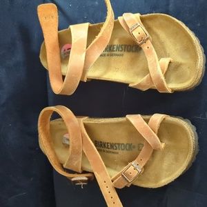 Like New Birkenstock leather Yara sandals